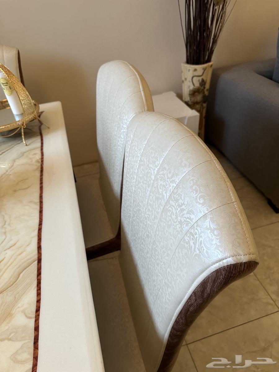 Dining room set, table 1.5 meters by 1 meter with 6 leather chairs and marble table top63743393311617112