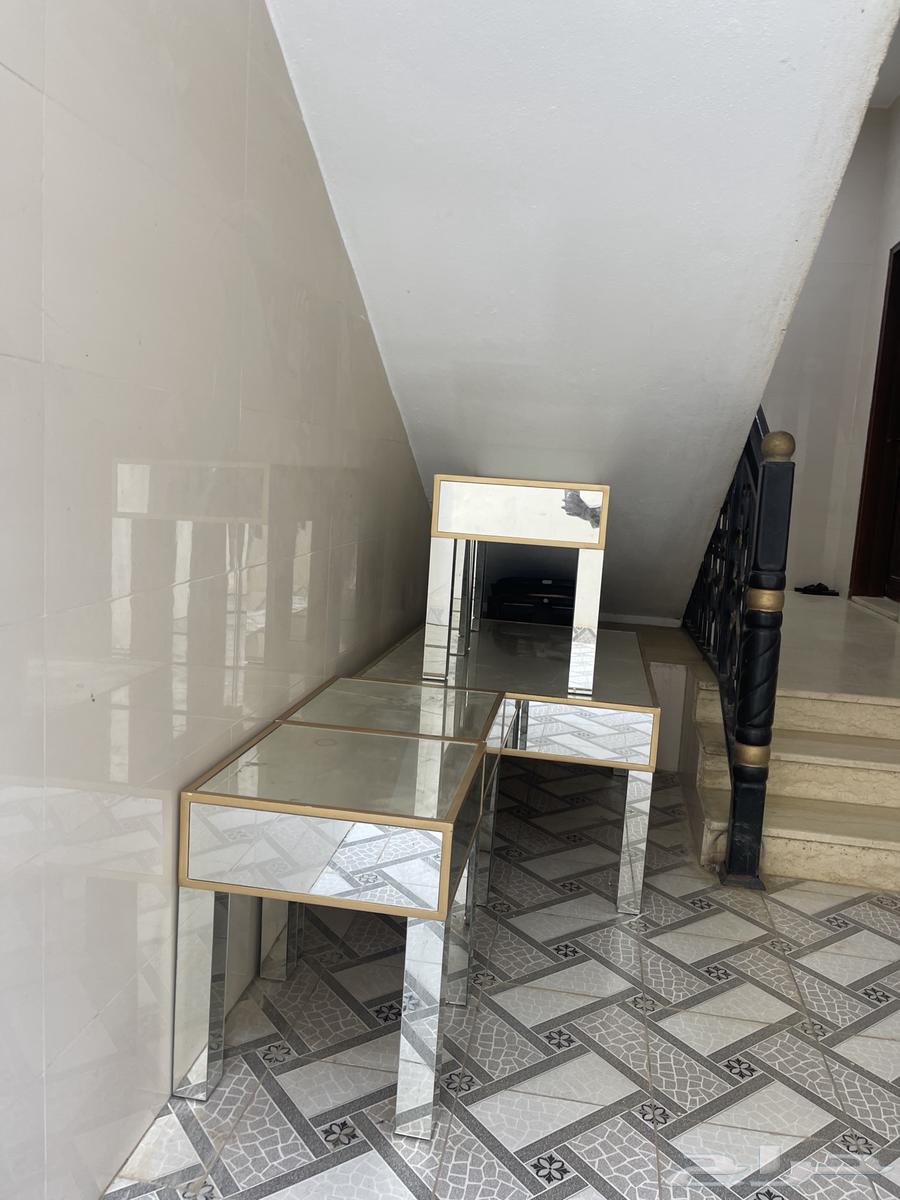 طاوله للبيع63739241524097112