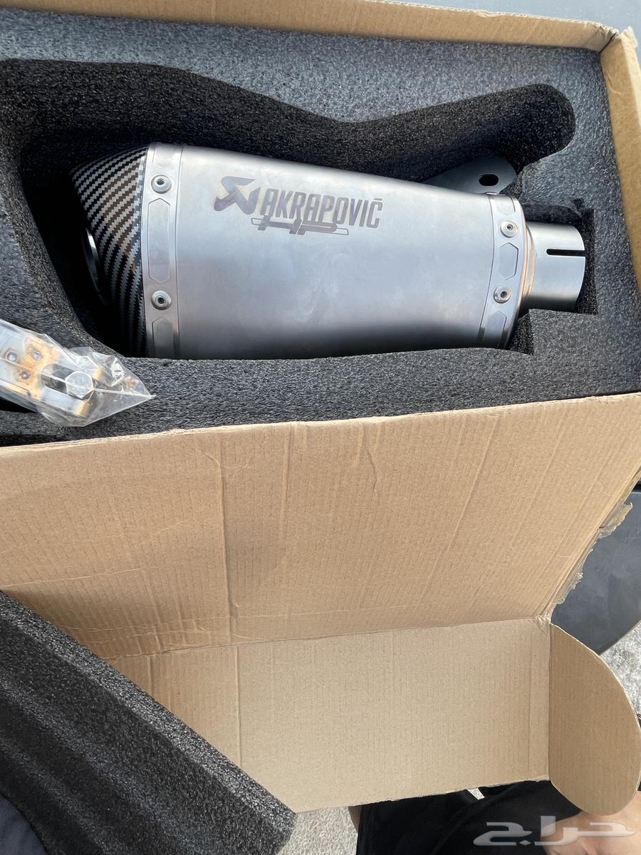 دبة (عادم) من نوع Akrapovic63673175658883113