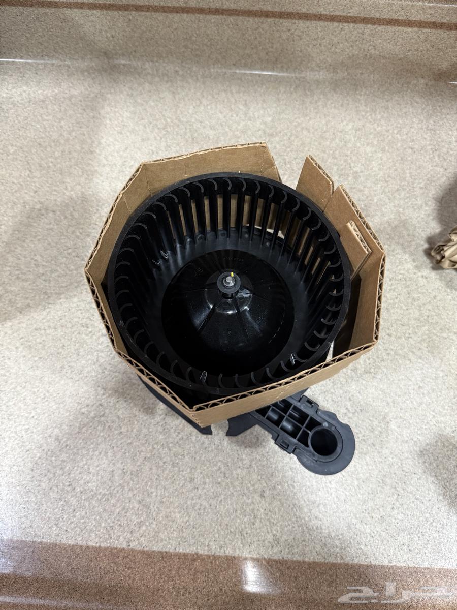 مروحة مكيف مع كتاوت خلفيه حق سوبرمان من 2015 إلى 202064437773362051110