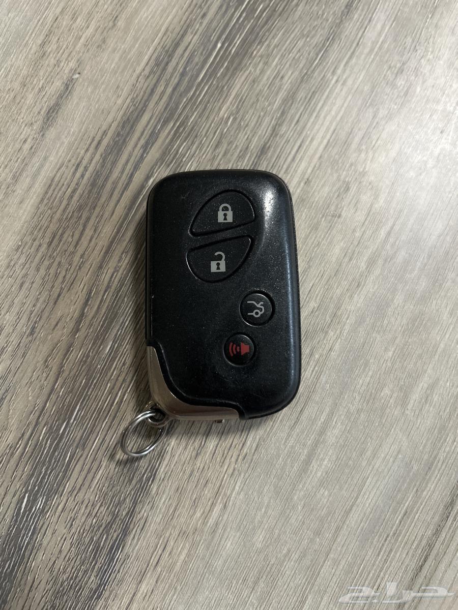 Lexus key63852393810945111