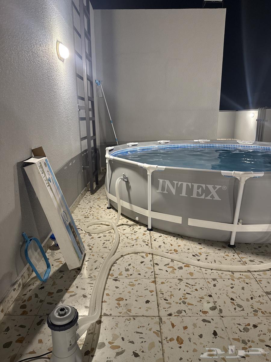 Three-layer swimming pool with special filter and all accessories brand new from Saco63739719645699110