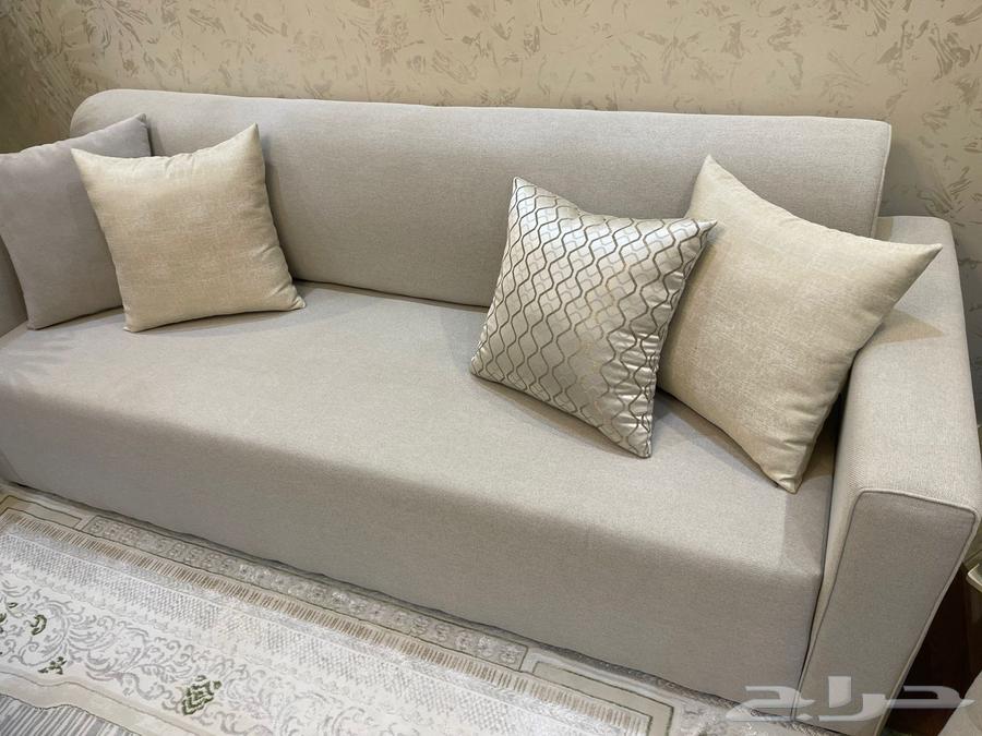 4-piece sofa with cushions and tables, very little used63739241517699110