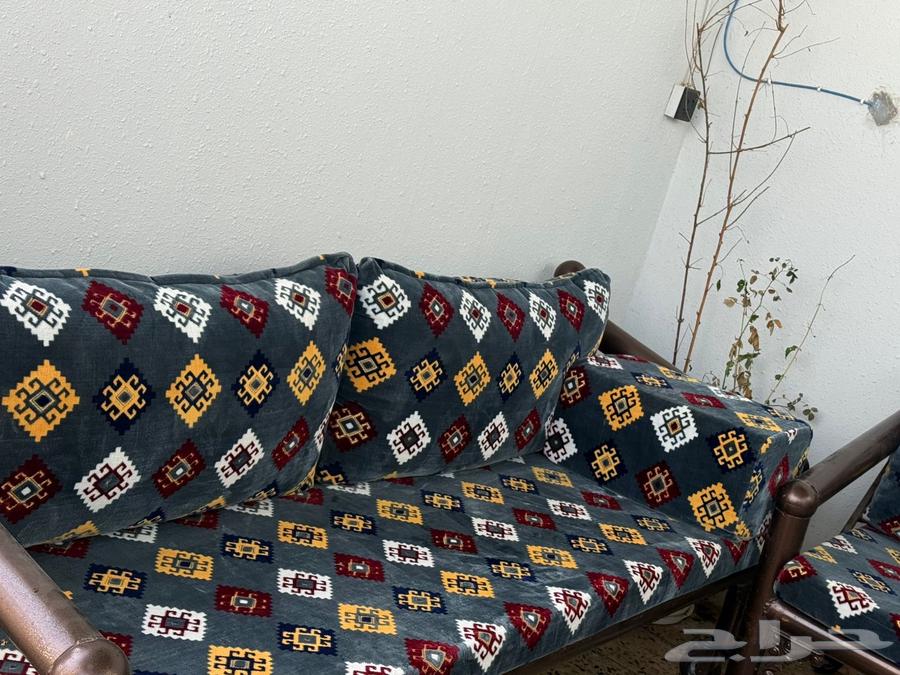 Semi-new iron outdoor set, used for two months, complete iron and padding63746586379394111
