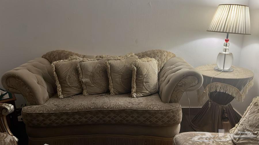 3 sofas 4 chairs and a small base and two tables enough for 12 people urgent sale63740565473026113
