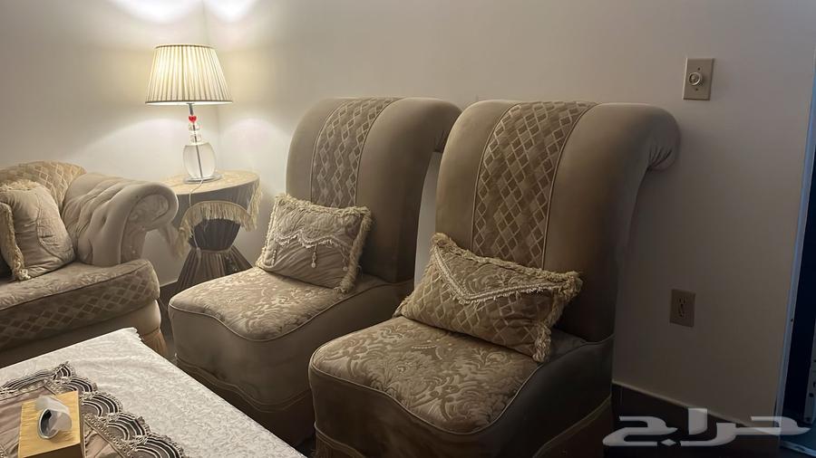 3 sofas 4 chairs and a small base and two tables enough for 12 people urgent sale63740565473026112