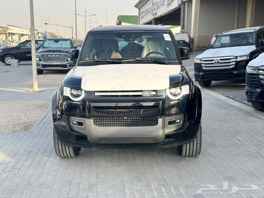 لاند روفر الموديل2025 سعودي الناغى ضمان وصيانة مجاني63618043830145111