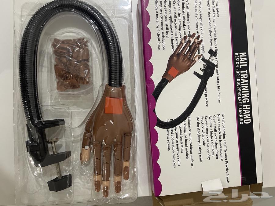 للبيع يد تدريب أظافر (Nail Training Hand) بحالة جديدة تماما63744135030273110