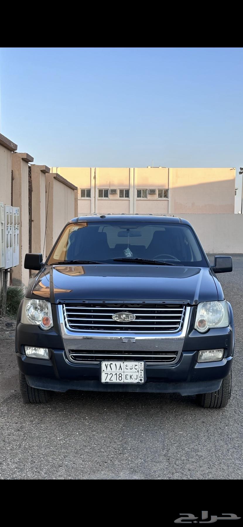 Ford Explorer 201063847259894147110