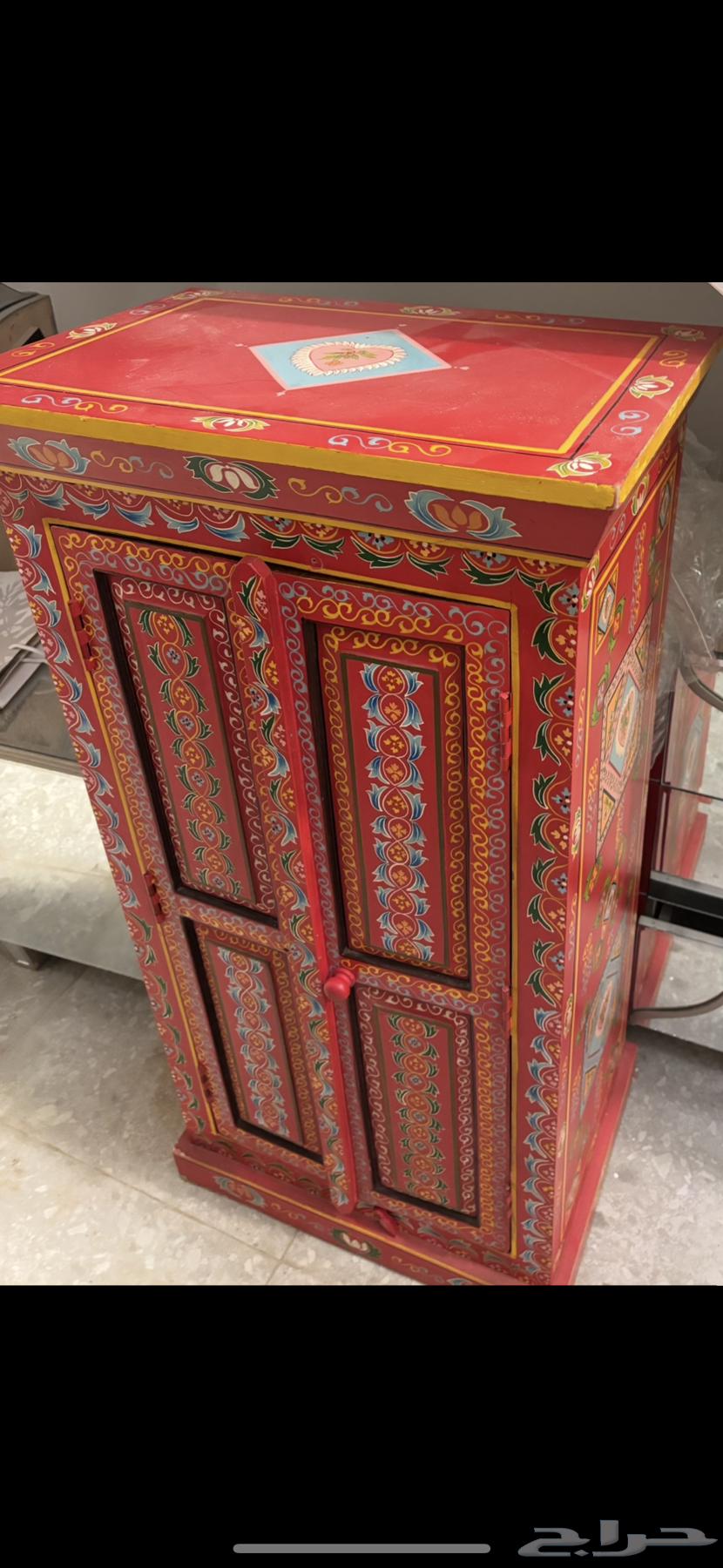 للبيع اثاث منزلي نظيف جدا  استعمال بسيط63739621772801110