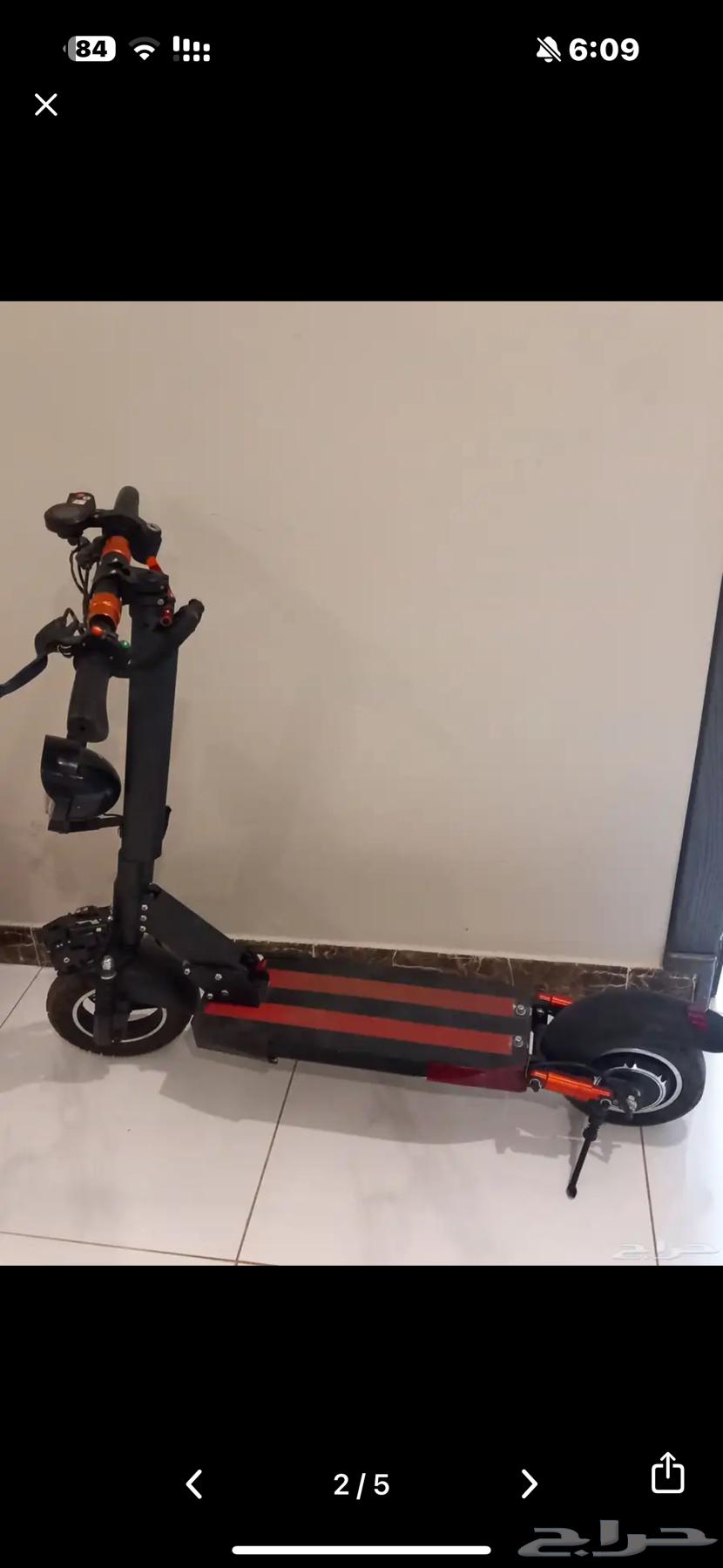 Almost new scooter needs only battery replacement after months of use63748452521091110
