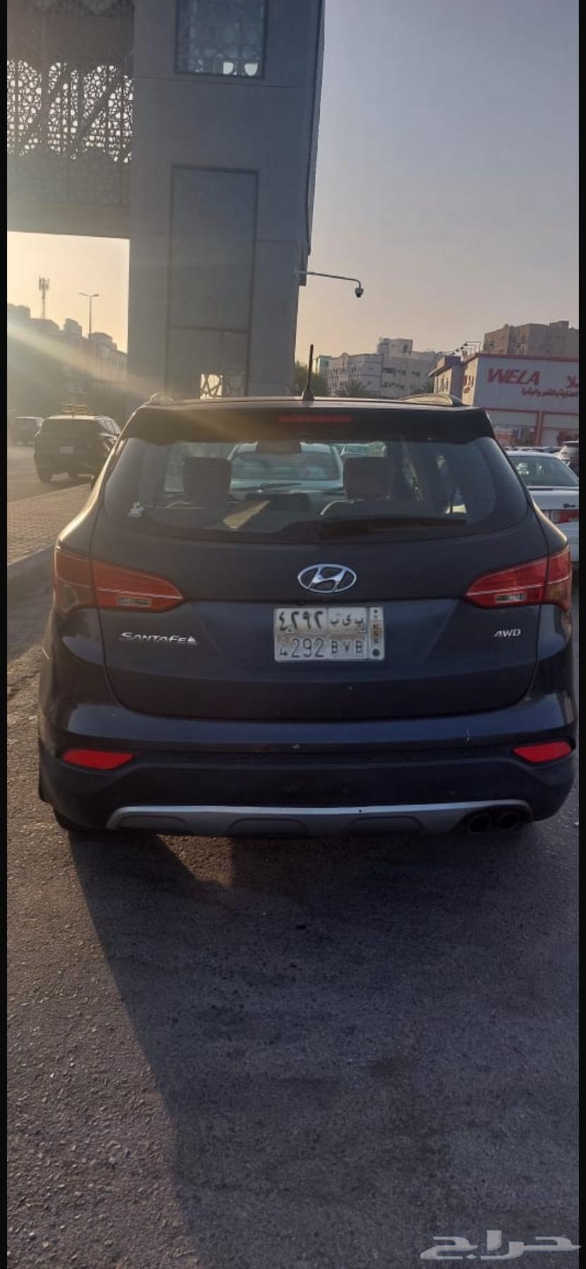 Hyundai Santa Fe 2013 4-cylinder full option, second owner63618044499201113