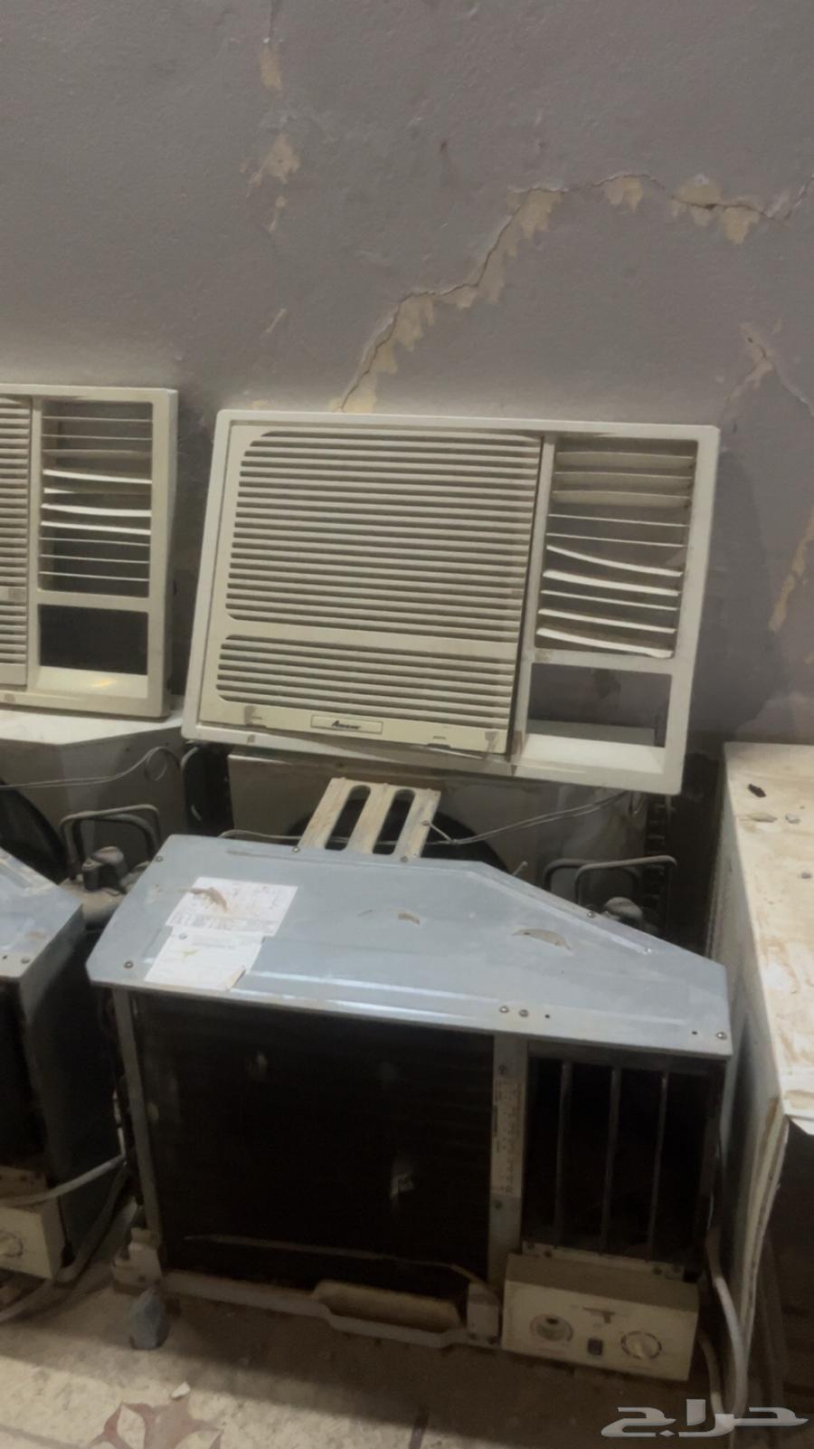 Window Air Conditioner (2 Size 18) (1 Size 24)63760105601794113