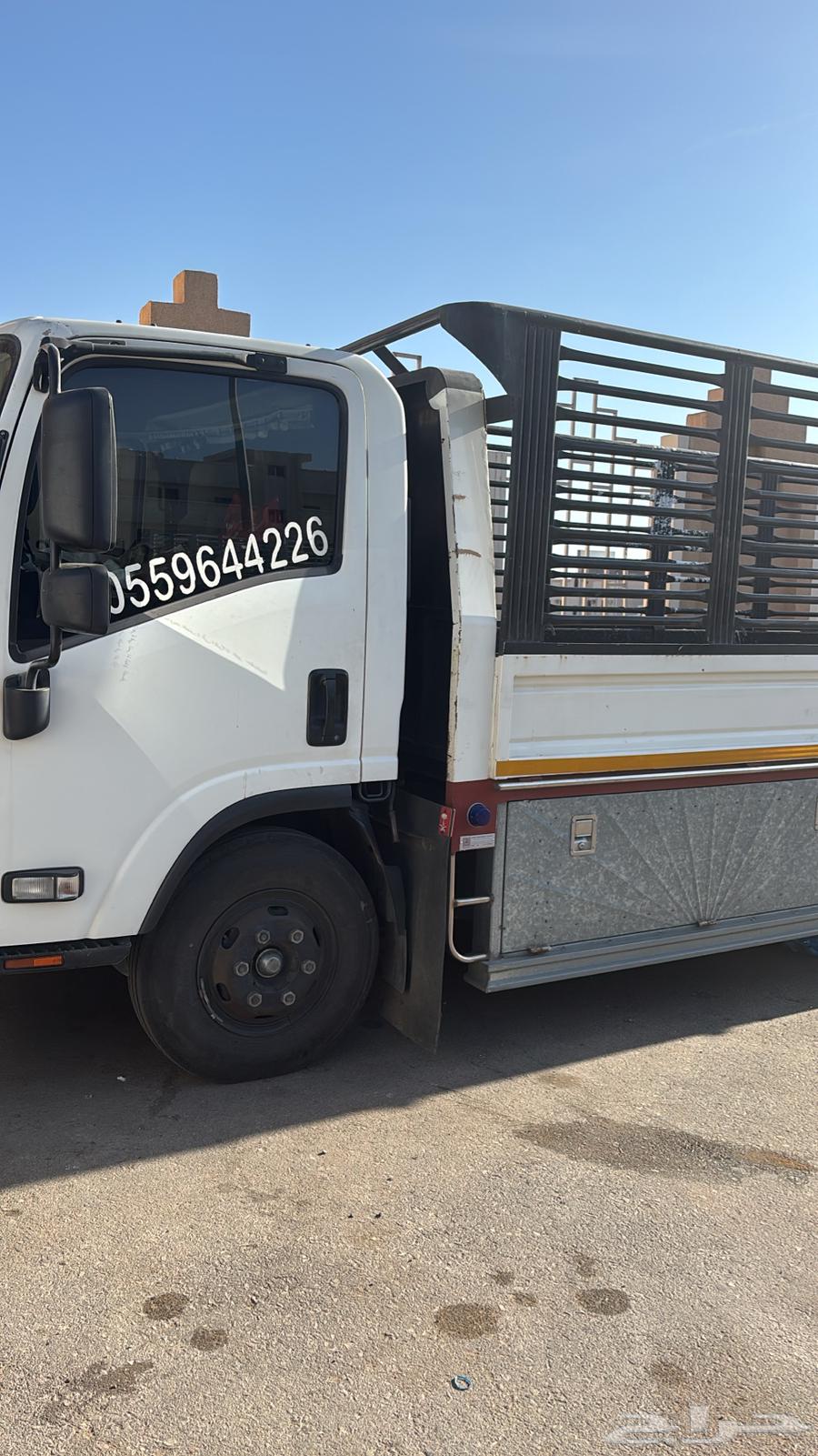 Dinanql Furniture Delivery636130583208981117