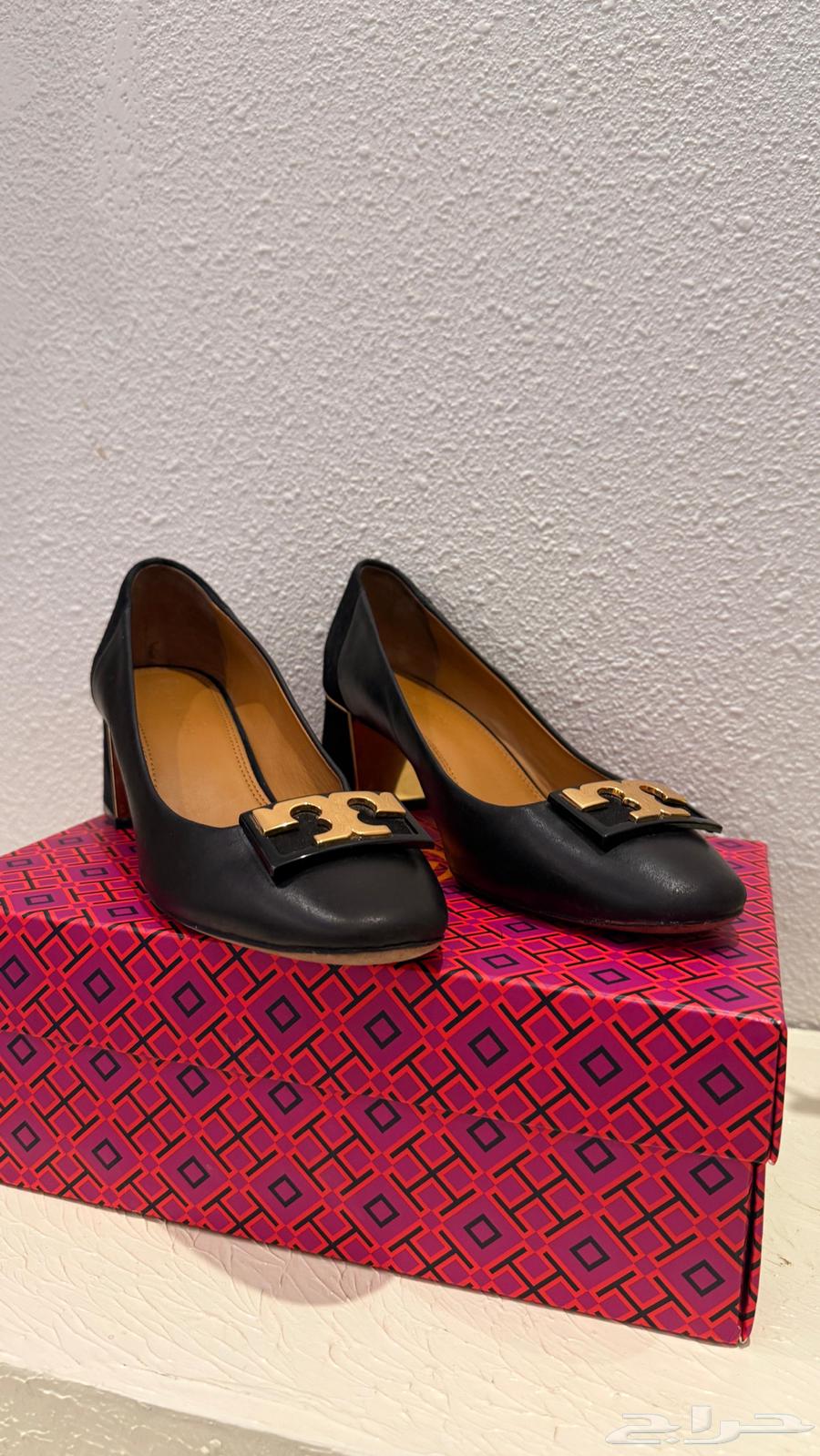 Tory Burch heels used in good condition63761514310017110