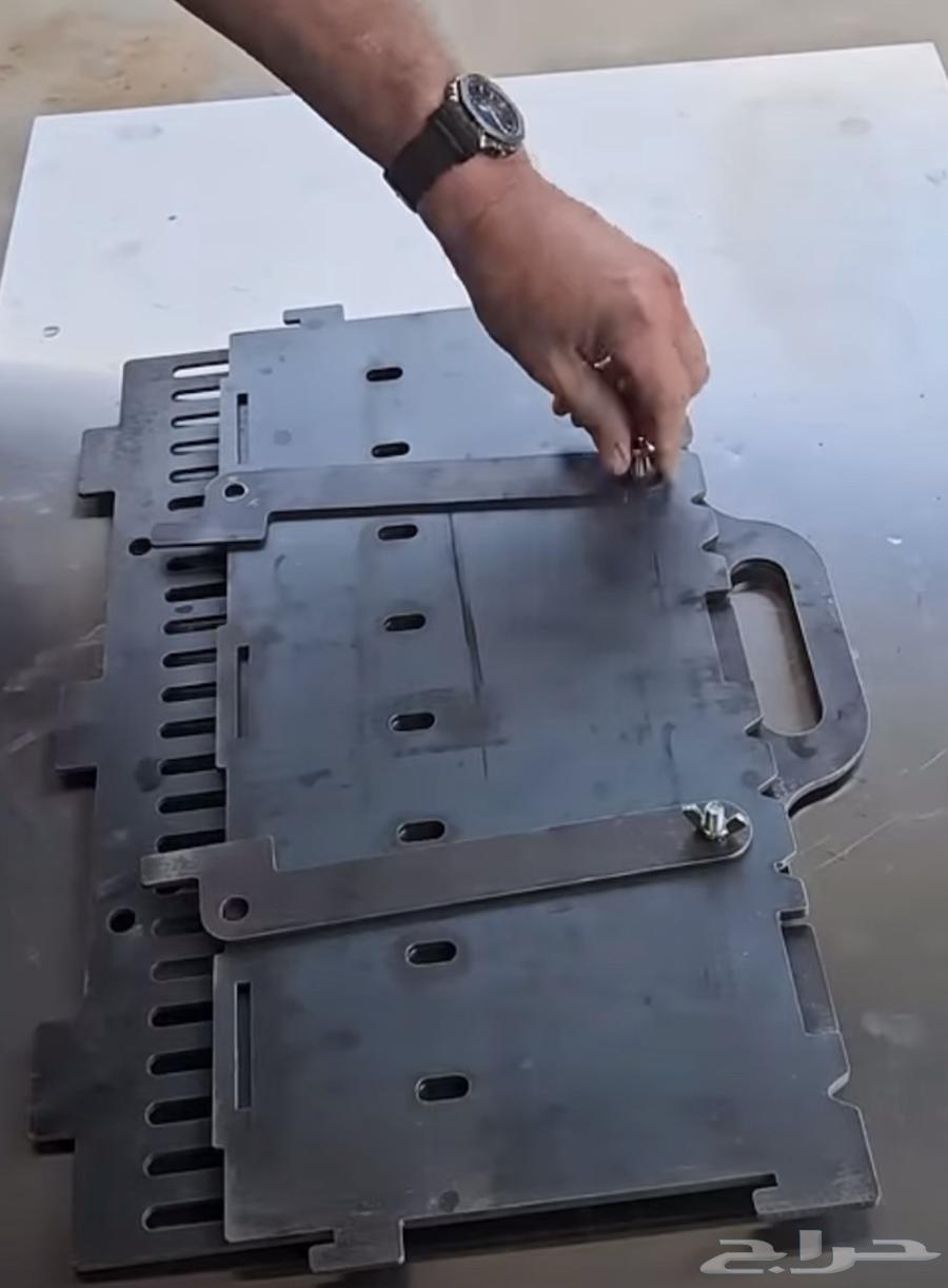 منقل  شواية البر.. سماكة اللابتوب63751382485123111