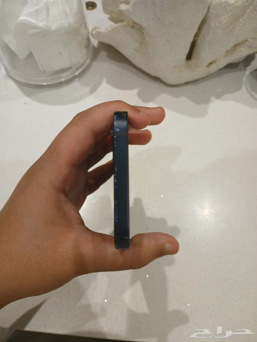 iPhone 12 regular for sale, battery percentage 85, used for one and a half years63758931363842112