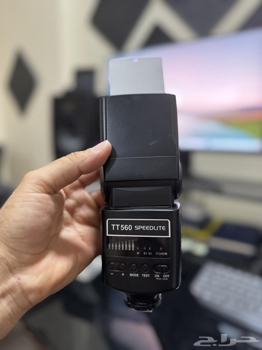 Nikon camera with camera flash and microphone for sale63759240626947114