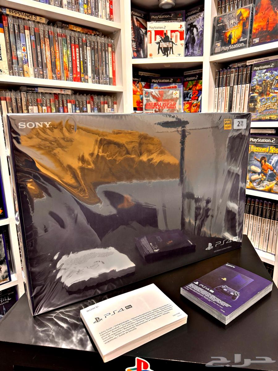 PS4 Pro 500 Million Edition63667693358337111