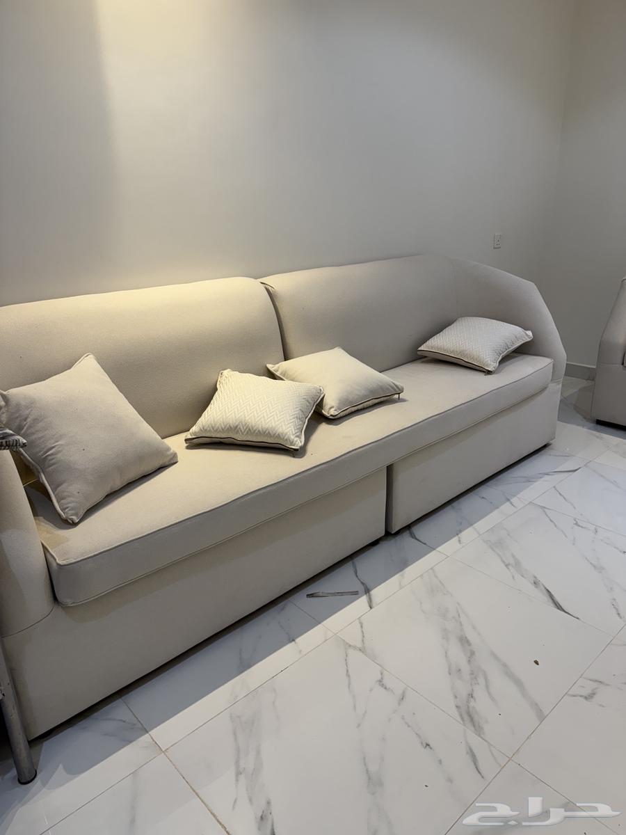 Unused sofa and back stretching exercise device63757145524355112
