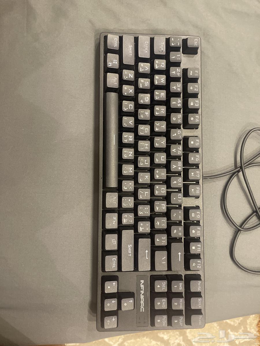 Arabic Keyboard and Mouse63750716756993111