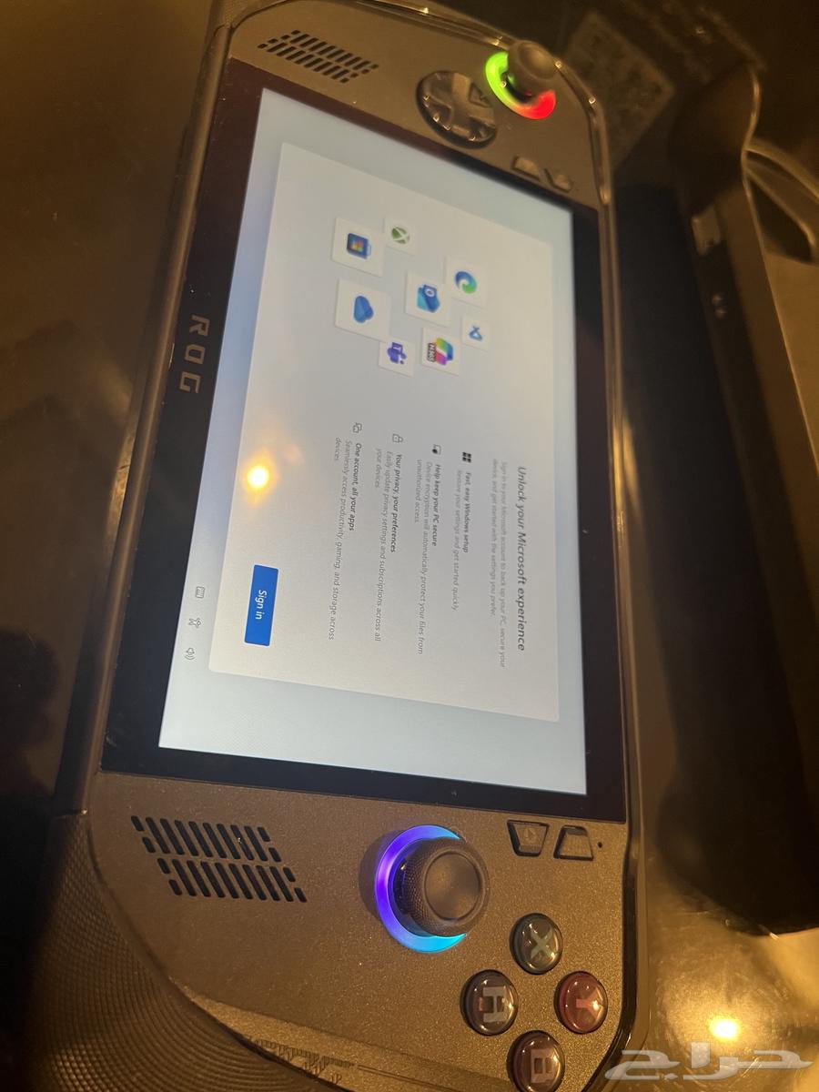 جهاز الالعاب المحمول ASUS ROG Ally X شبه جديد63757651541634112