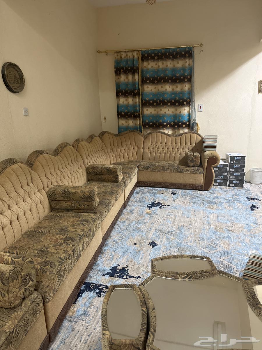 كنب للبيع63758239917442112