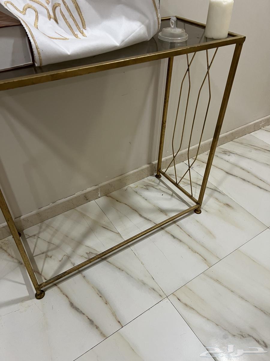 طاوله كبيره مع طاوله خدمه اربع وطاولتين استقباال63752840098819111