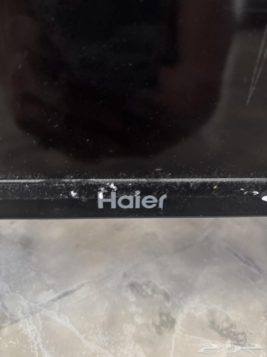Televisions for sale, all of them have broken screens63755872378882111