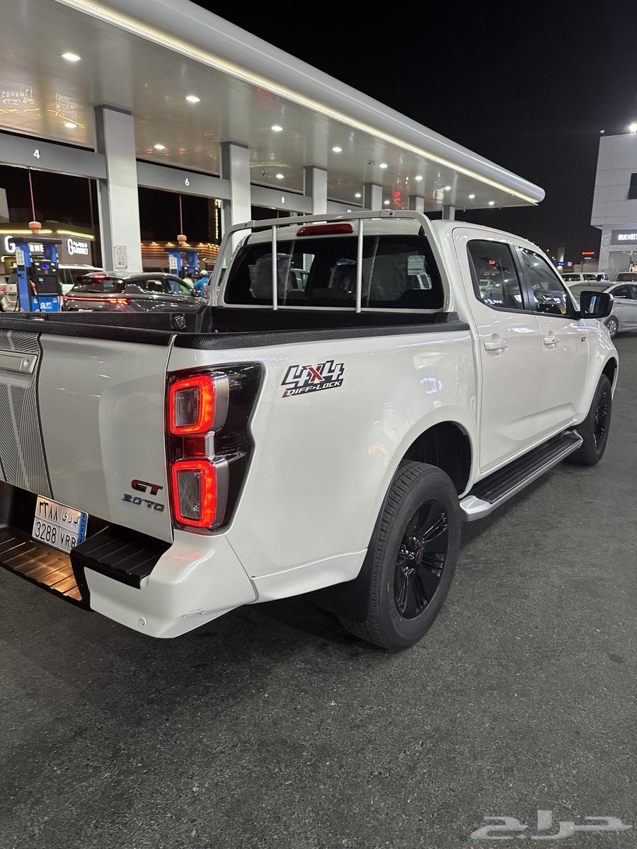Isuzu 202363879487471874113