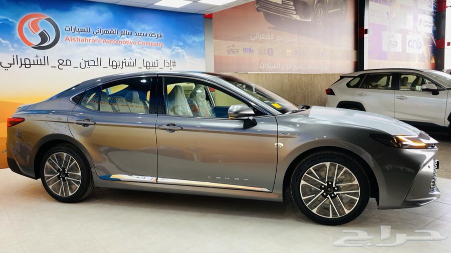 كامري نص فل هايبرد 202563862192021379114