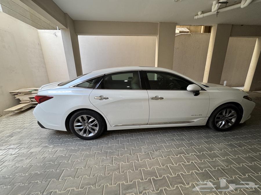 Avalon 2022 Limited, 26,000 km63876904016641110