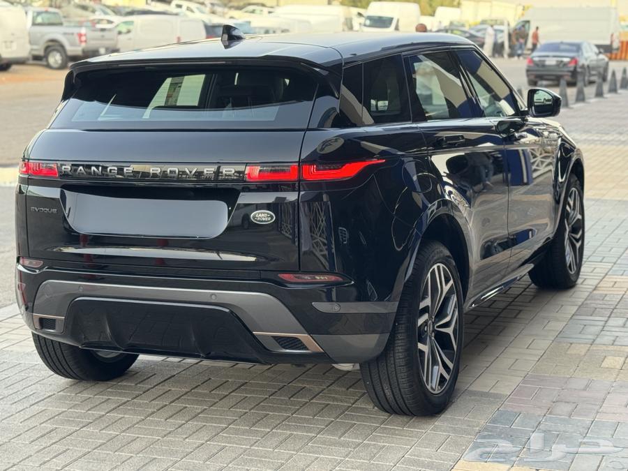 (( Sold )) Land Rover Evoque R-Dynamic 2023 NAGY ( New )63877230985601112