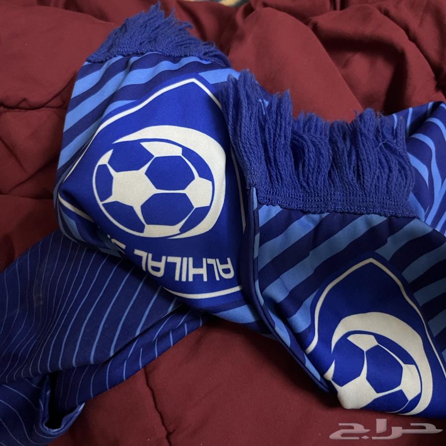 شال الهلال الملكي .في حاله جيده جدا63757835990018110