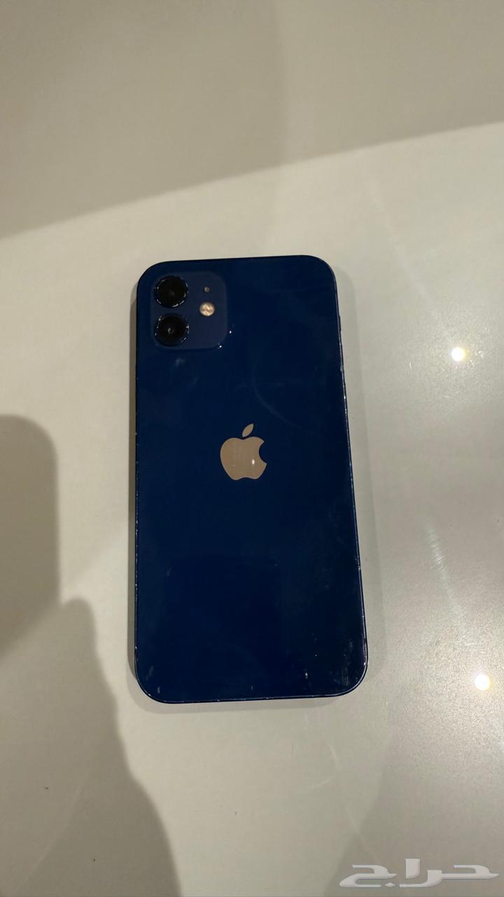 ايفون 12 مساحة 128GB لون ازرق للبيع ب1300 ريال63759240676866110