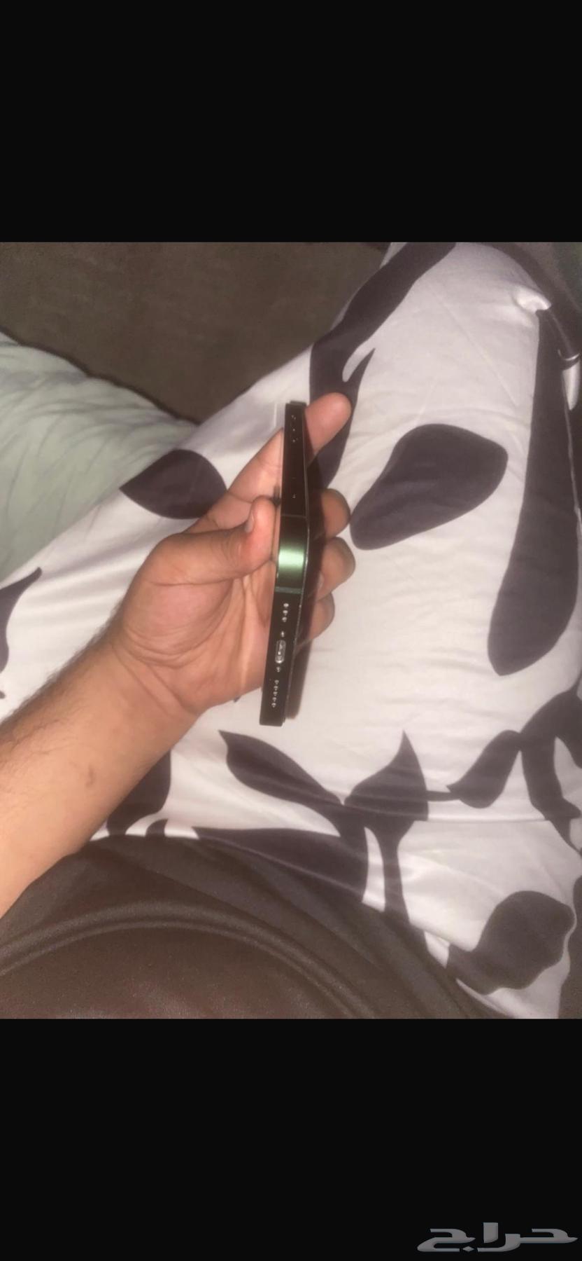 iPhone 13, my new brother, 90 battery, no scratches, original box available63758723779714113