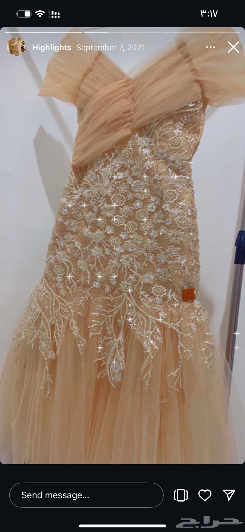 My wedding dress, girls, I swear I had it made by the designer for 1300, I'll let it go for 500, small size63750909638018110