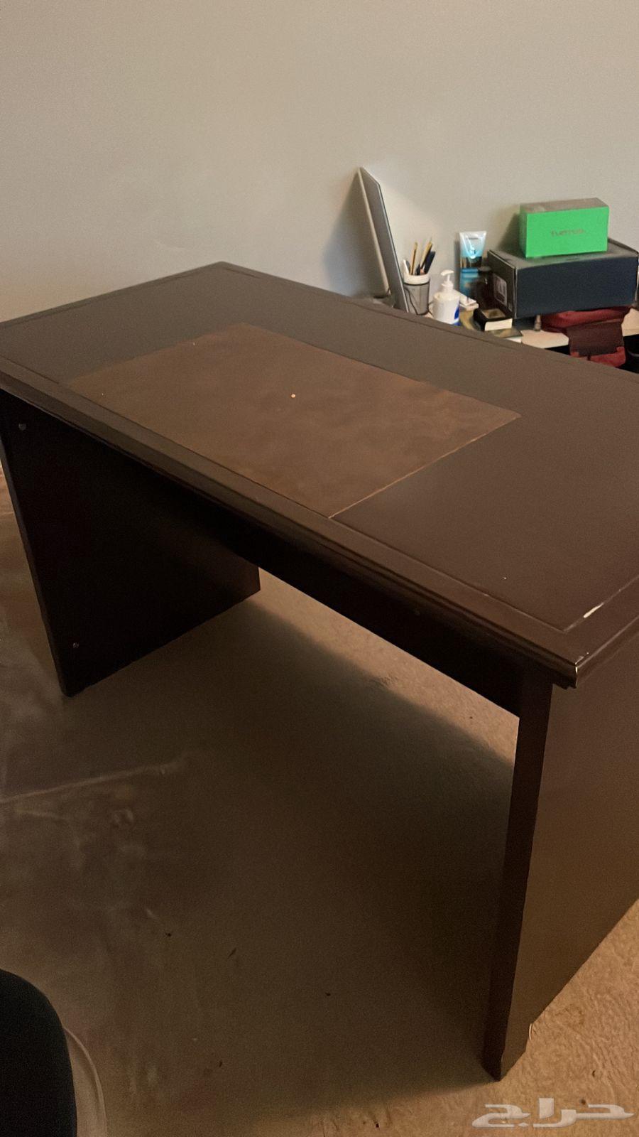 Office table, drawer organizer, small mirror cabinet63752249847425113