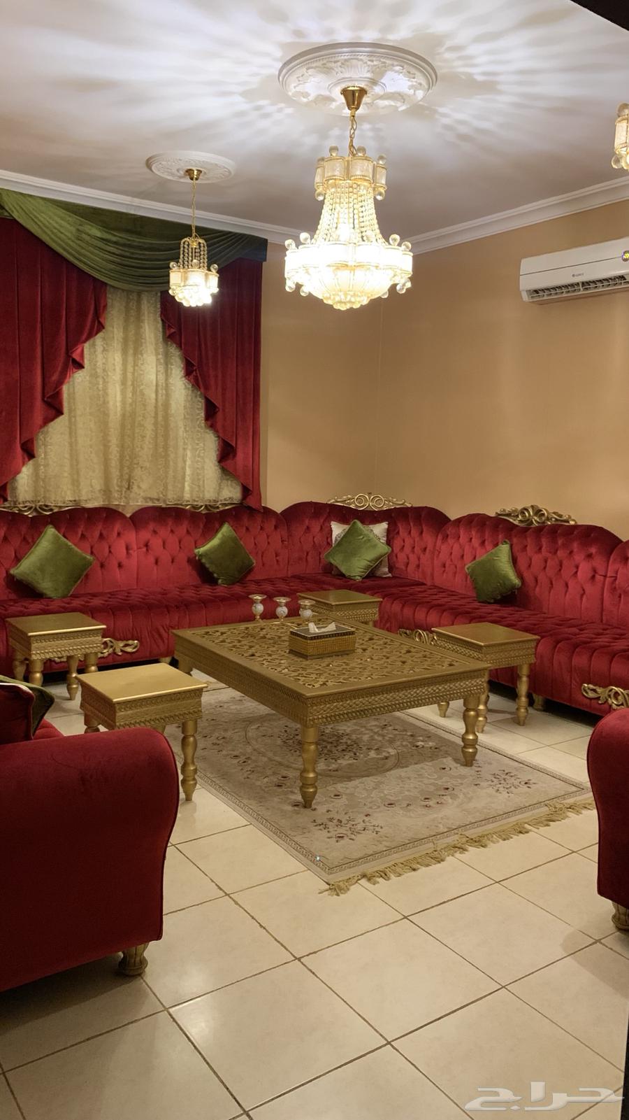 كنب متصل مستعمل نظيف جدا للبيع63762881970051110