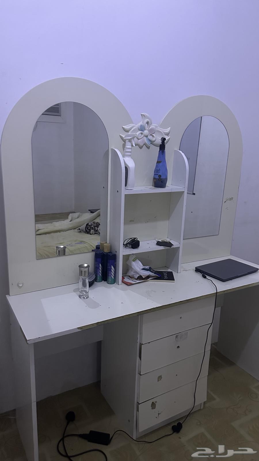 Furniture for sale63770116507650112
