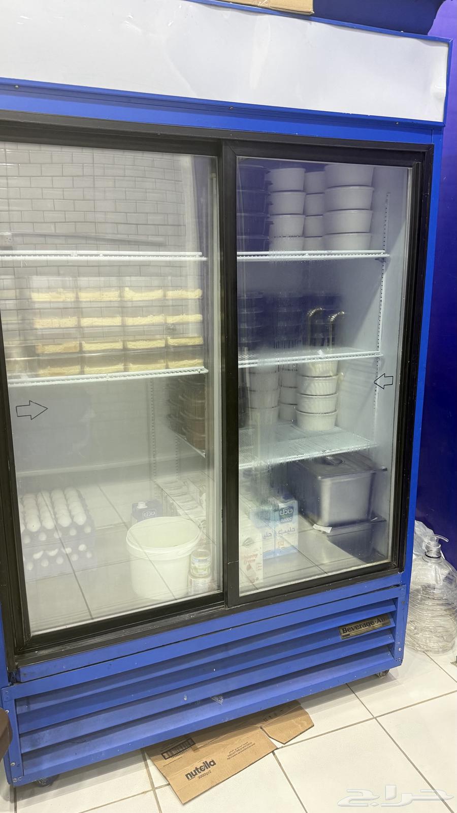 Refrigerator, display of refrigerators, 2-door display63773427408898110