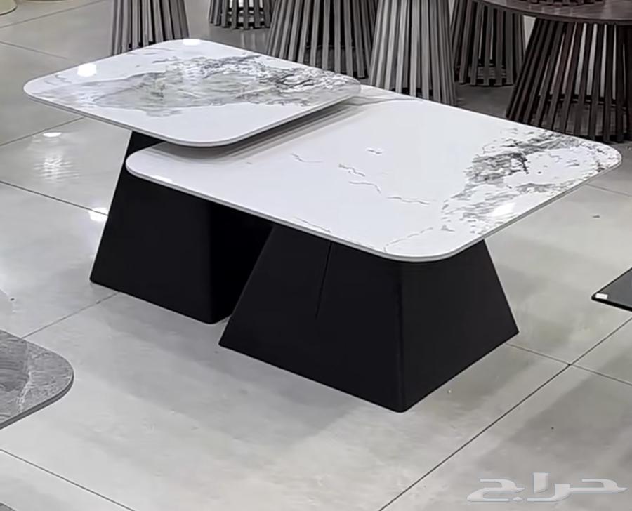 Two new nesting tables63763757644801110