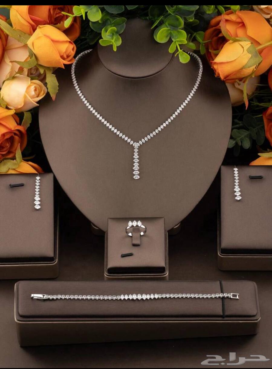 New accessory set63763175336195112