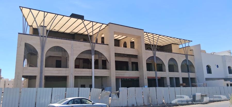 Commercial space overlooking Wadi Qanah63612286830081112
