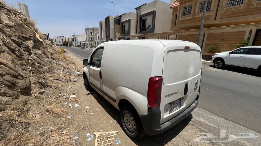 سياره فيات للبيع63906838118401111