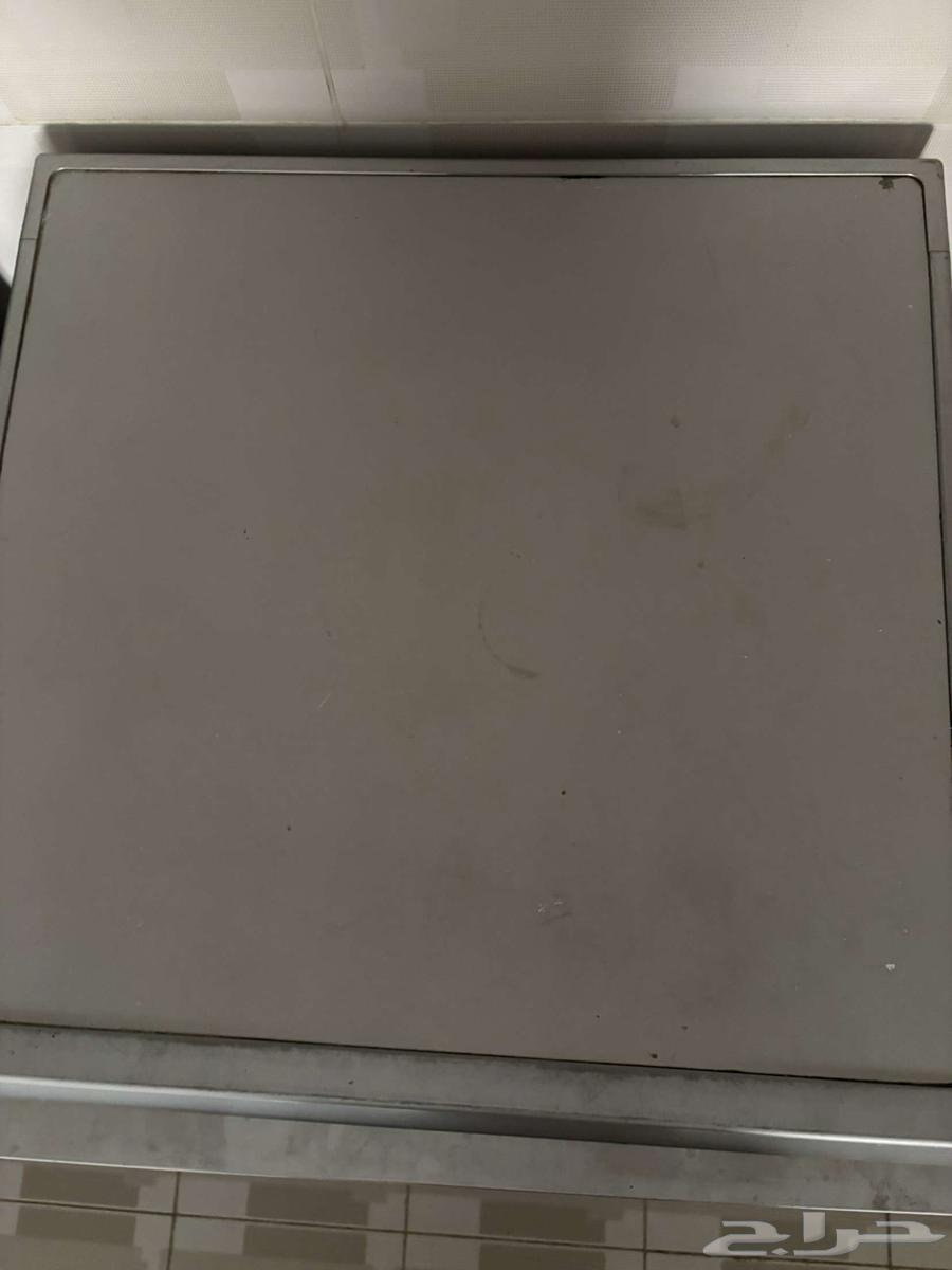 Midea dishwasher in excellent condition, washes well, used for one year63767726270979111