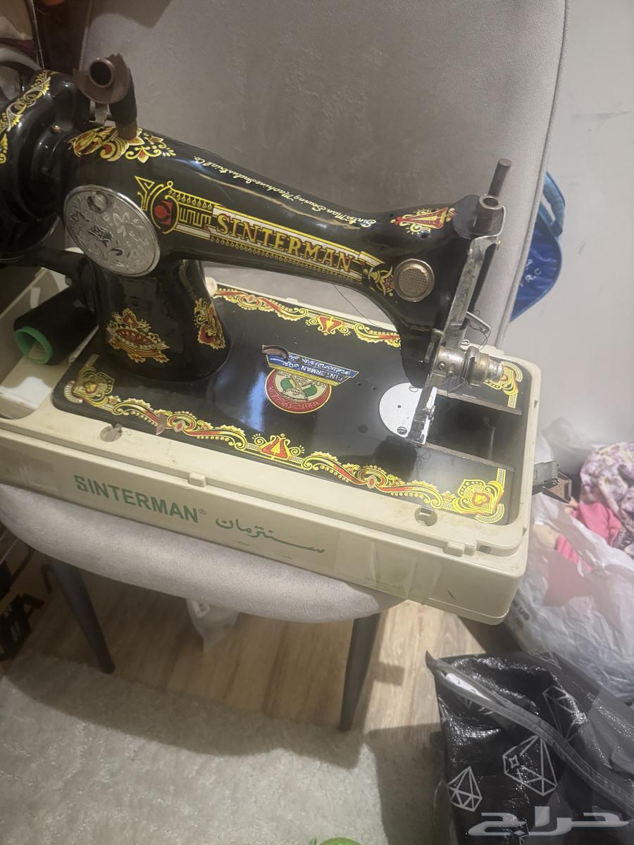 تلفزيون وابجوره وطاولة تلفزيون ومكينه وفرن63764574596227111