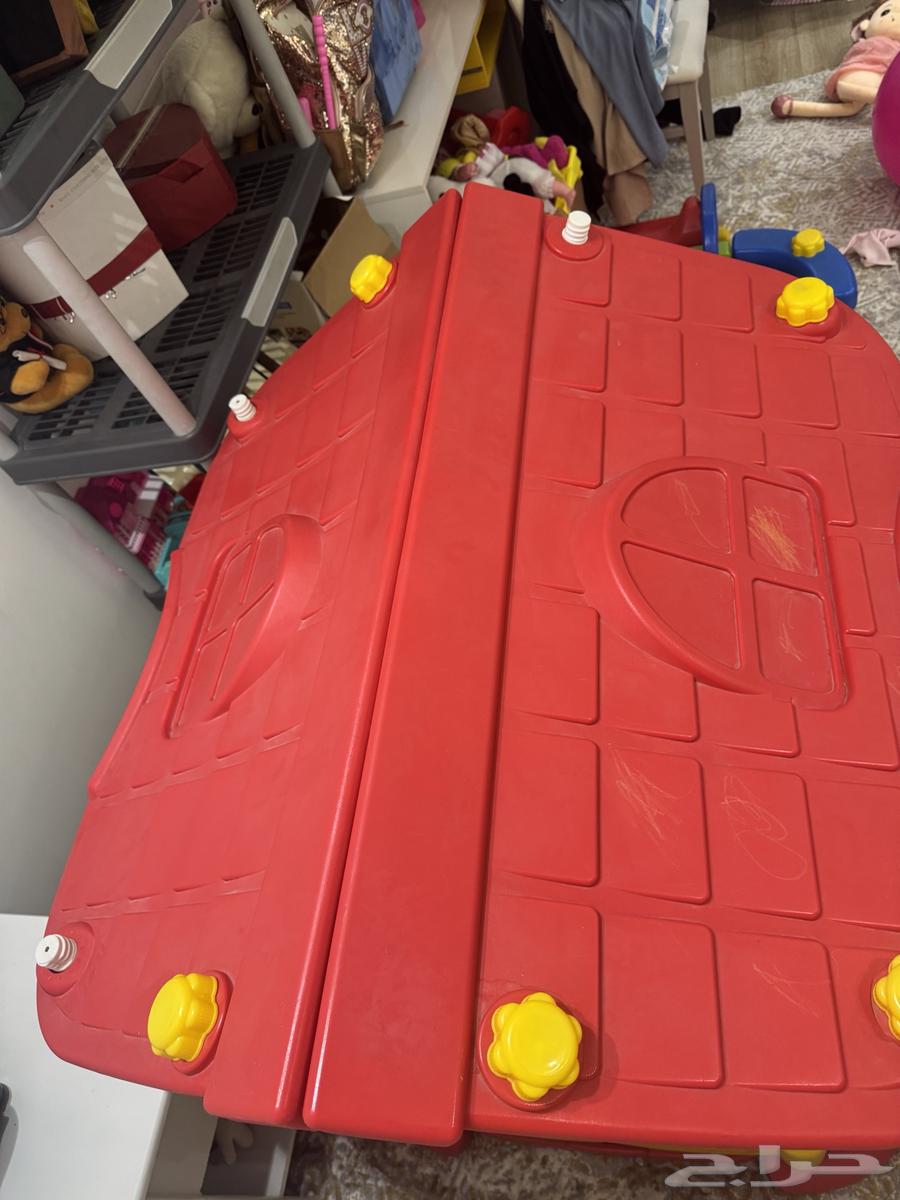 بيت اطفال مع زحليقة العاب بحالة جيدة في الرياض63771888905857111