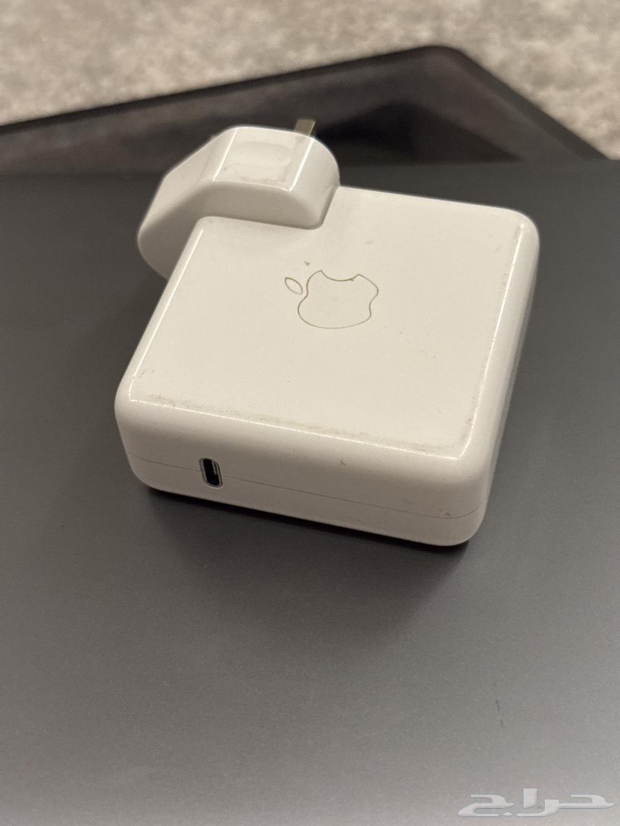 MacBook Pro ماك بوك برو63763857580675113