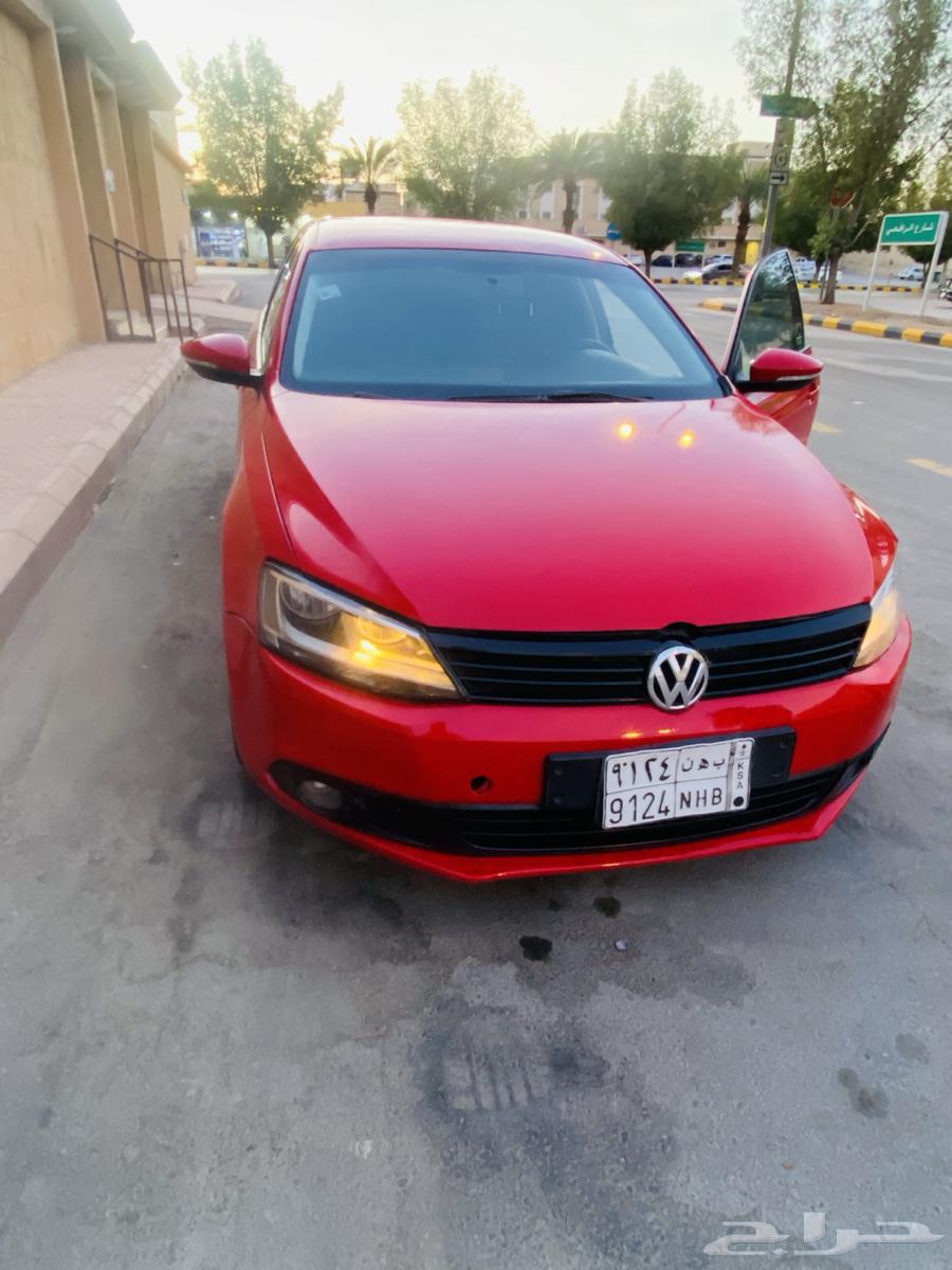 Volkswagen Jetta 2012 in zero condition63884058467457110